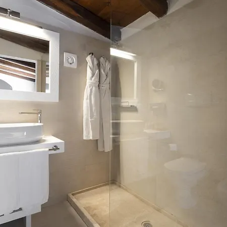 Szálloda Relais De La Costa - The Leading Of The World 4*
